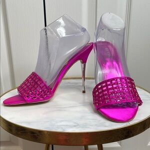 NWT Guess Elegant Pink Stiletto Heels